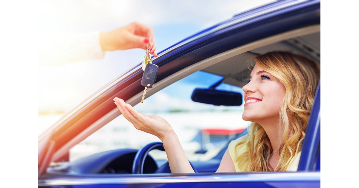 Happy Women Selling Car To AllCars 1200x630